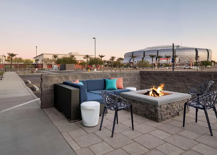 Tru By Hilton Phoenix Westgate 3* Glendale